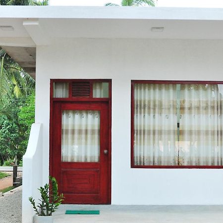 Sea View Villa Bentota, Induruwa Zewnętrze zdjęcie